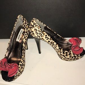 New Steve Madden cheetah heels
